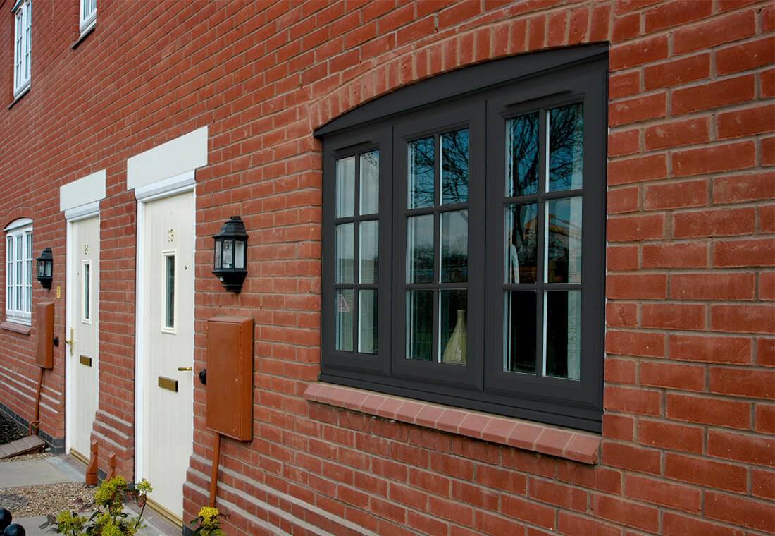 uPvc window spray painting